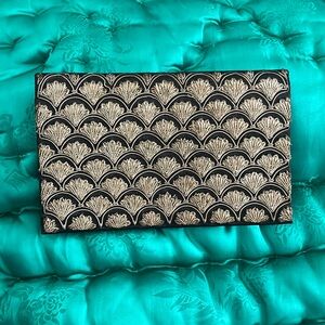 Embroidered Vintage Clutch